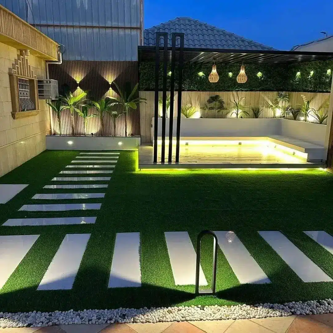 جلسات حوش خارجيه