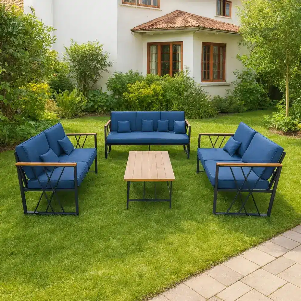 جلسة حديقة خارجية في الرياض